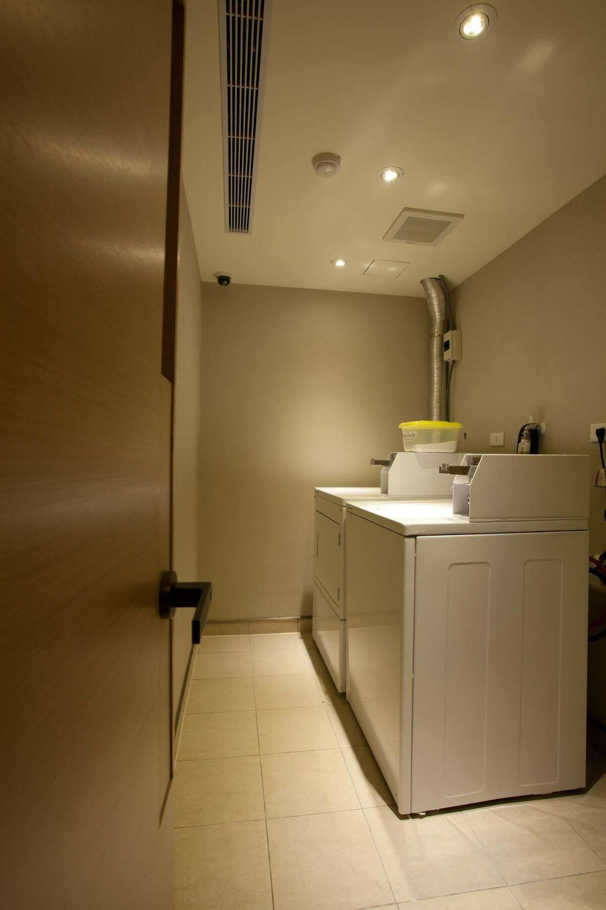 The Corner House Hotell Taipei Eksteriør bilde